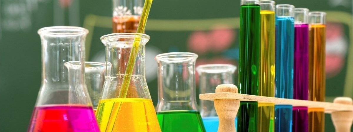 Careers at RX Chemicals in chemical production, laboratory testing, sales and supply chain logistics